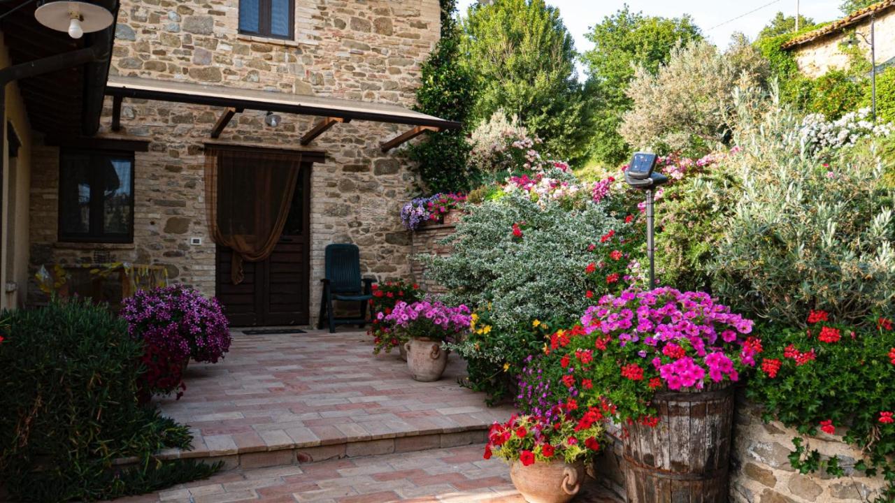 Il Casale Di Fiore Cannara Buitenkant foto